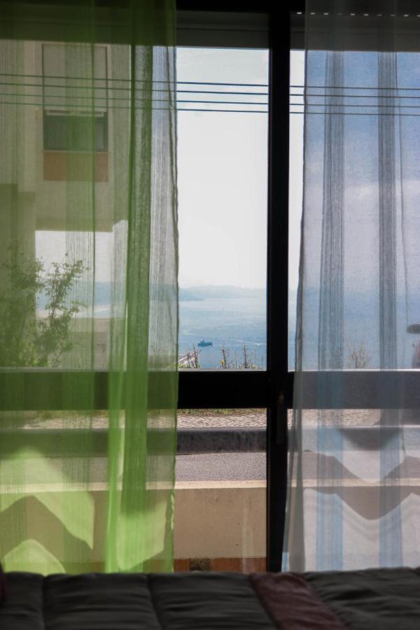 Apartamento com vista mar Nazaré Exterior foto